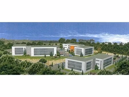 location bureau la ciotat 1 391 m²