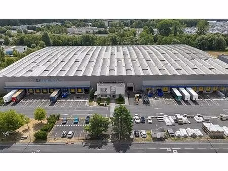 location entrepôt / local d'activités le meux 17 615 m²