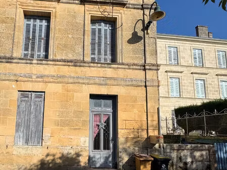 vente maison 4 pièces 82 m² bayon-sur-gironde (33710)