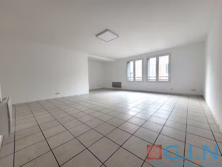 appartement t5 de 111m2 à 400 m de la plage