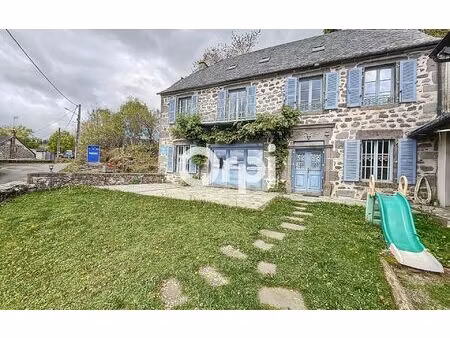 maison pierrefort 168 m² t-5 à vendre  249 000 €