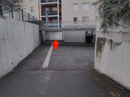 parking à louer - woippy (57) - 70€