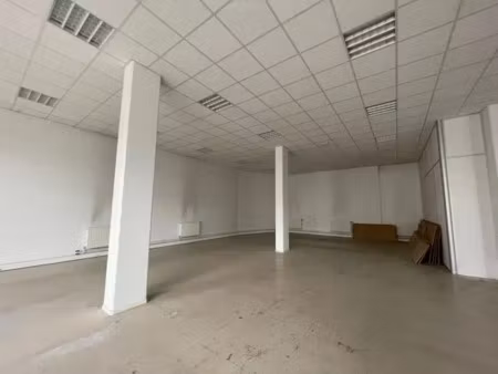 entrepôt de 420m²