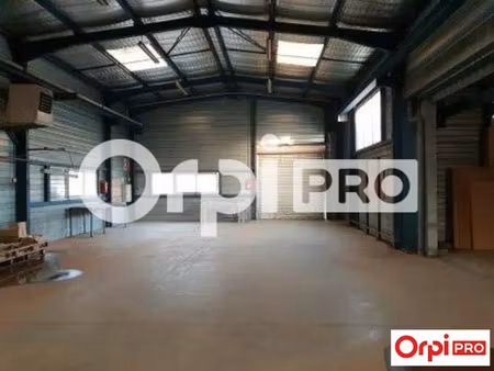 local d'activite a vendre