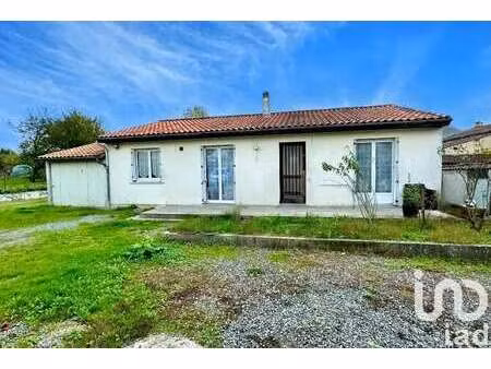 vente maison à saint-fort-sur-le-né (16130) : à vendre / 100m² saint-fort-sur-le-né
