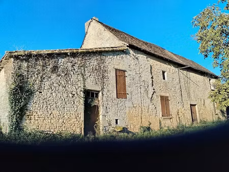 vente ferme 160 m² à rom (79120)  175 000 €