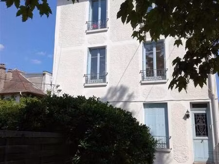 location appartement 3 pièces 51 m² à maisons-laffitte (78600)