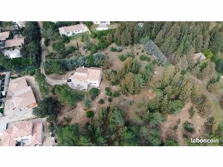 terrain 500 m² le triadou