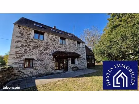 maison 7 pièces 201 m²