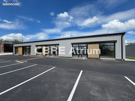 local commercial 420 m²