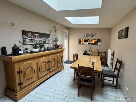 maison de ville 5 pièces 132 m²