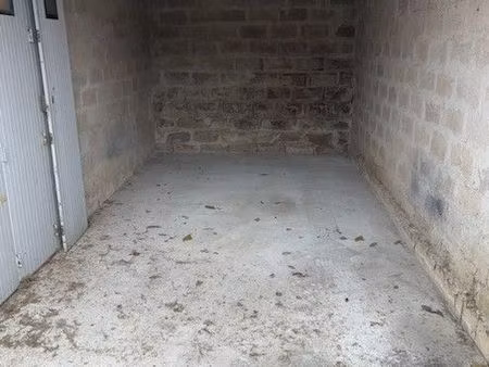 parking 18 m² gourin