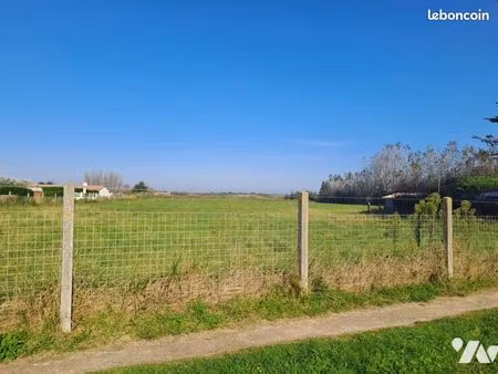 terrain 1153 m² oye plage