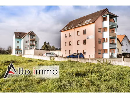 deux immeubles loués d'une surface total de 1240m2 - invest