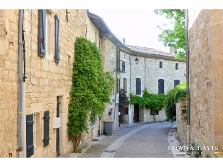 maison typique médiévale cestayrols – zone piétonne - vue s