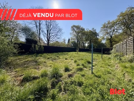 deja vendu par blot terrain à bâtir en plein centre-ville de vezin-le-coquet
