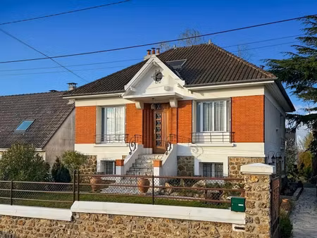 vente maison 5 pièces 127 m² à saulx-les-chartreux (91160)  406 000 €