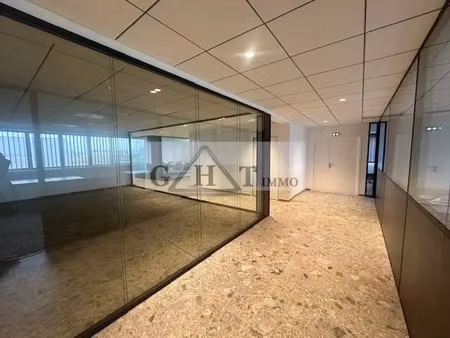 bureaux 254m² a louer tigery