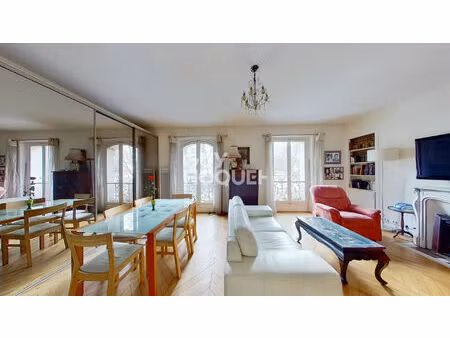 75015 pasteur / montparnasse - 4 pieces 2 chambres 70m²