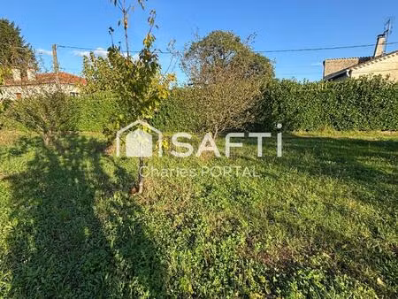 magnifique terrain plat avec une superbe exposition