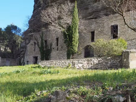 remise à rénover à fontaine de vaucluse