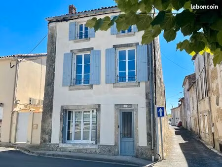 maison meuble aulnay 17470  10 mois déplacement contract