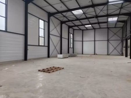 my transac  vous propose à la location sur la commune de chalifert  plusieurs cellules  au