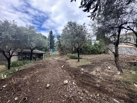 vente terrain 375 m² à nimes (30000)  146 000 €