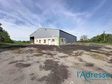 vente locaux professionnels 500 m² à saint-loup-du-gast (53300)  199 000 €