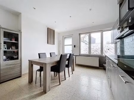 appartement en vente à rue denis henriet 2  lambusart  belgique | century 21®