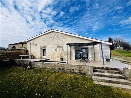 vente maison 3 pièces 154 m² champagne-vigny (16250)