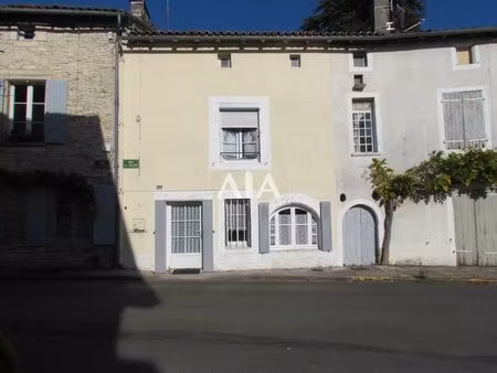 vente maison 4 pièces 108 m² verteuil-sur-charente (16510)