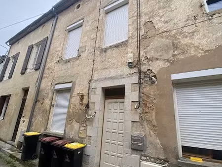 vente immeuble 140 m² à podensac (33720)  320 000 €