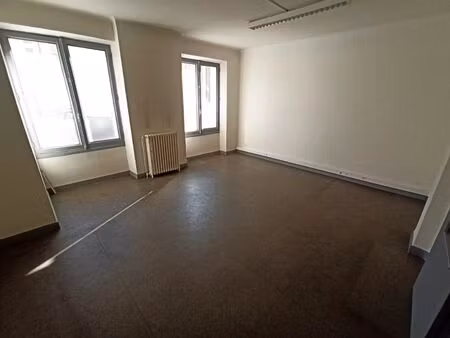 location bureau 130 m² à limoges (87000)