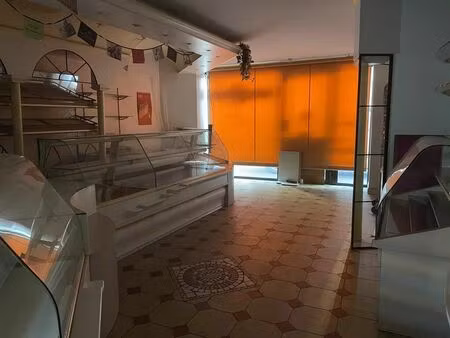 location commerce 155 m² à brive-la-gaillarde (19100)