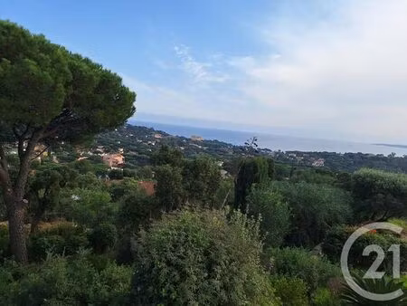 terrain à vendre - 1642 m2 - roquebrune sur argens - 83 - provence-alpes-cote-d-azur