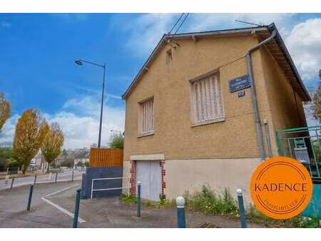 vente terrain à rennes saint-helier (35000) : à vendre / 482m² rennes saint-helier