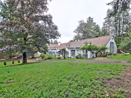 maison d'exception à poigny la foret