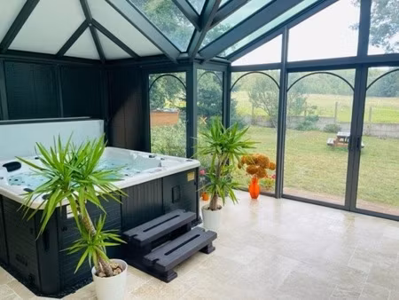 château à restaurer à fontenay lès briis