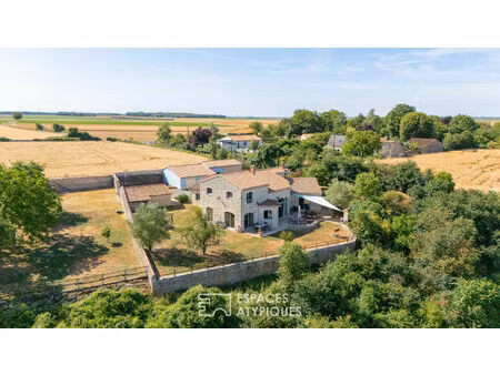 maison de charme ouverte sur l'horizon