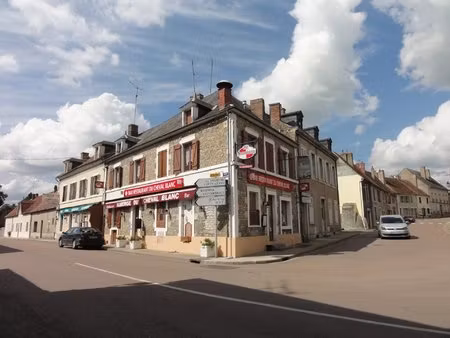 immeuble commercial emplacement 1er choix