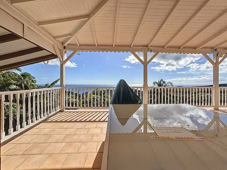 vente immeuble 9 pièces à case pilote (97222)  795 000 €