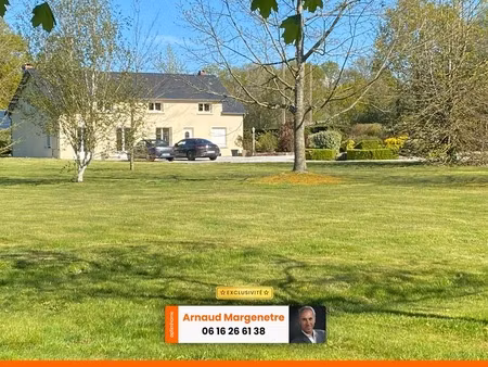 charmante maison individuelle avec terrain de plus d'un hectar  à saint denis de mailloc