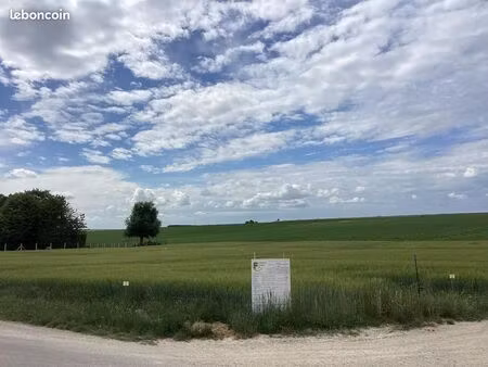 terrain 768 m² luyères