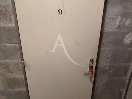 parking/box 3 m² bondy