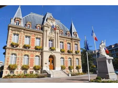 boutique 129 m² rueil malmaison