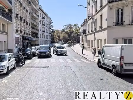 local commercial 77 m²