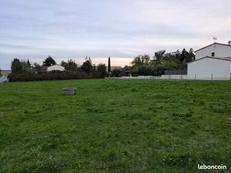 terrain 1500 m² la chapelle-moulière