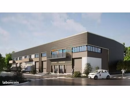 local d'activité 403 m²