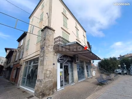 immeuble 5 pièces 169 m²